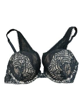 Victoria’s Secret Dream Angels Beige and Black Lace Bra.  Size 36A